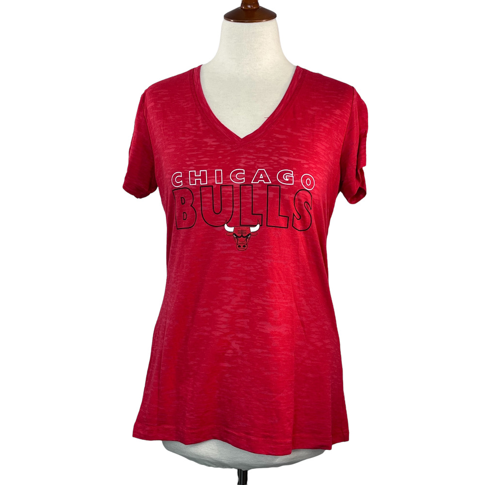 Chicago Bulls Burnout V-neck T-shirt Size Large